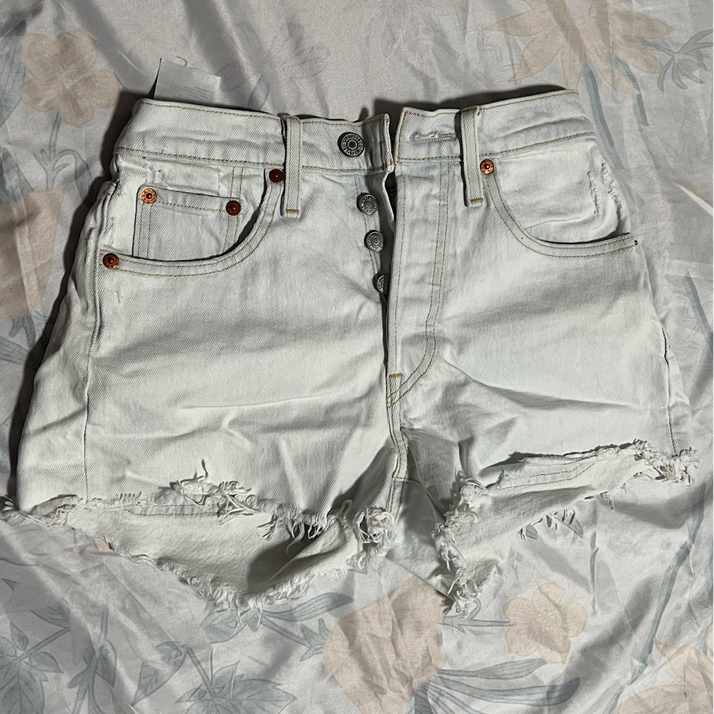 Levi Shorts